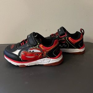 Disney / Pixar Cars Lighting McQueen Toddler Boys' Light-Up Shoes